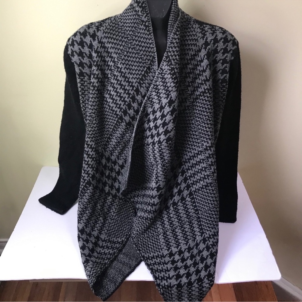 Lady‎ Dutch Houndstooth Open Cardigan Sweater Wrap Knit Color Block Grey Black M